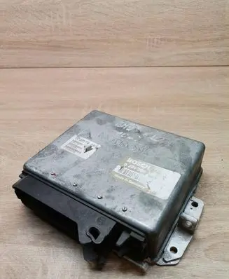 BMW 5 E34 Engine control unit/module ECU 1730574 0261200381
