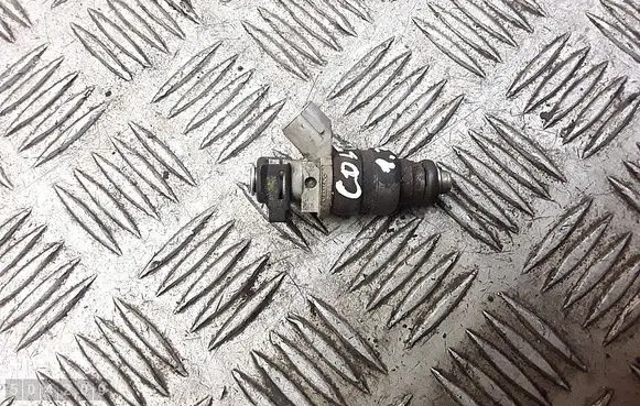 Fuel injector