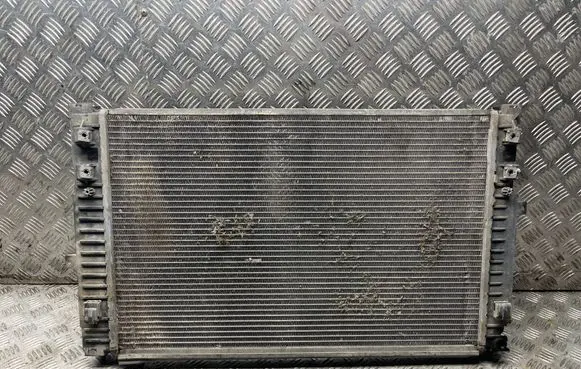 Volkswagen PASSAT B5 Coolant radiator 