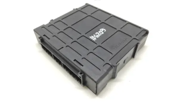 Mitsubishi Pajero Engine control unit/module MR593604 G1T30590H