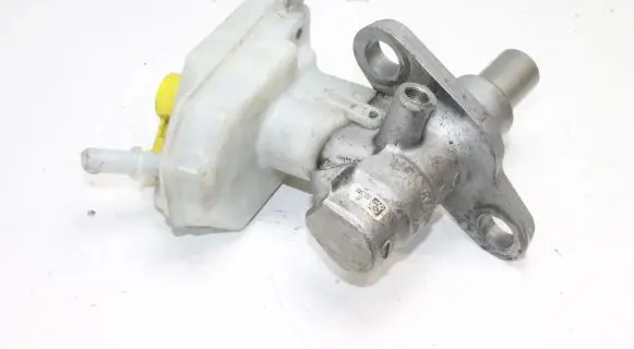 Opel Zafira C Master brake cylinder 41550110