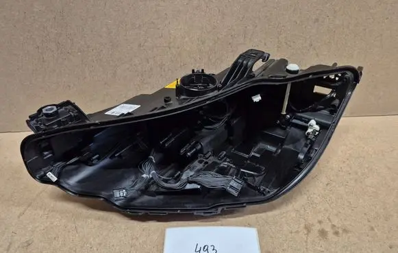 BMW 8 G14 Headlight part 8739593
