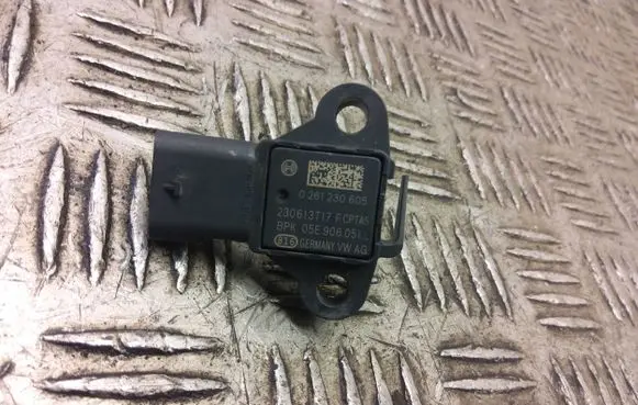 Seat Arona Air pressure sensor 05e906051l