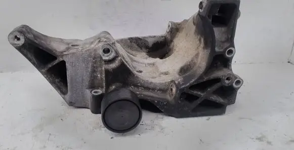 Generator/alternator bracket