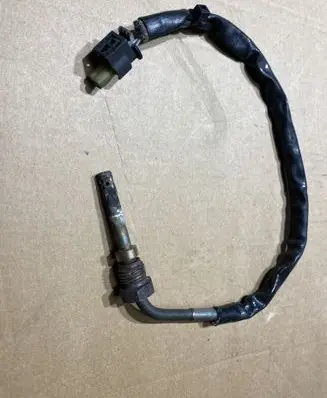 Mercedes-Benz Sprinter W901 W902 W903 W904 Exhaust gas temperature sensor A0081532228 0081532228