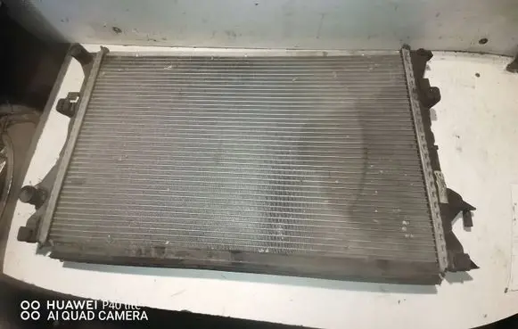 Coolant radiator