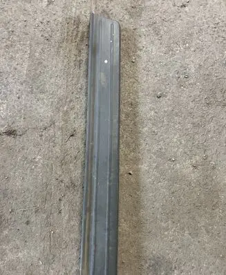 Hyundai Tucson JM Front sill trim cover 858732E000 858732E00 858732000