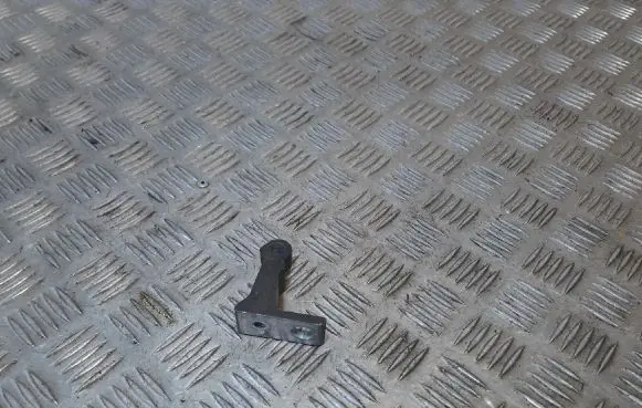 Audi A4 S4 B8 8K Rear door lower hinge 8K0831402B