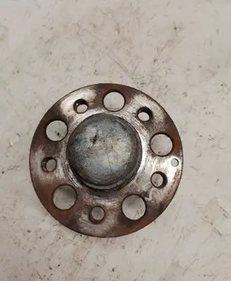 Mercedes-Benz CLS C218 X218 Rear wheel bearing hub 