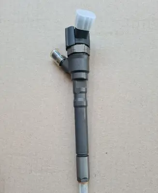 KIA Carens I Fuel injector 0445110101-I