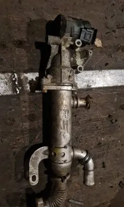 EGR valve cooler