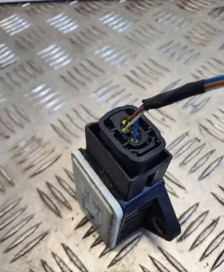Toyota Avensis T270 ESP acceleration yaw rate sensor 8918305030 0265005835 7030070