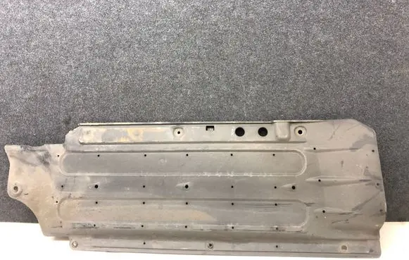 KIA Sorento Center/middle under tray cover 842252P500