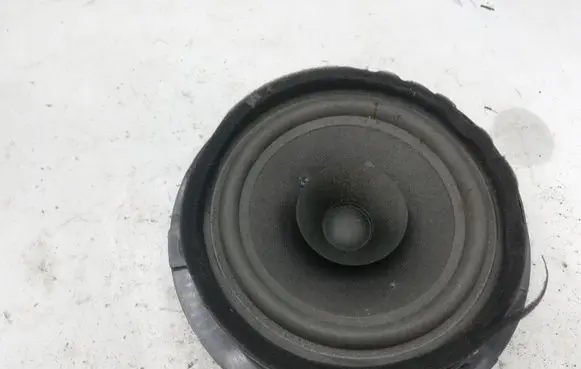 Suzuki Grand Vitara II Front door speaker 421056 3910465J10