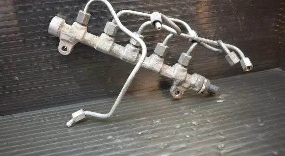 Hyundai ix35 Fuel main line pipe 314002A420