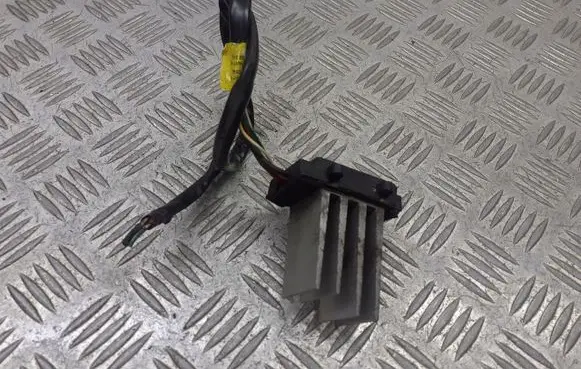 Saab 9-5 Heater blower motor/fan resistor