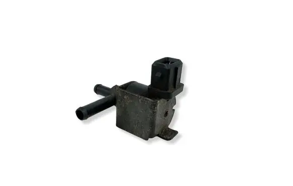 Audi A3 S3 8L Turbo solenoid valve 058906283F