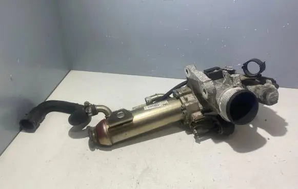 Volvo V70 EGR valve cooler 500864040 880765R