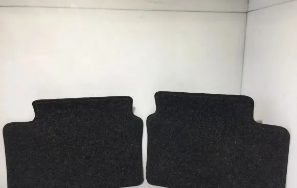 Hyundai i30 Rear floor mat A6141ADE00