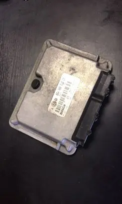 Volkswagen Golf IV Engine control unit/module 06A906018GM