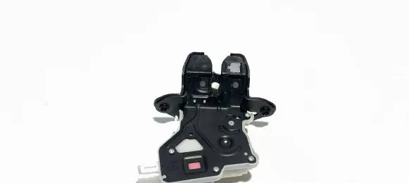 Nissan Micra Tailgate/trunk/boot lock/catch/latch 90502DF30A 24077