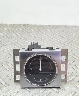 Volkswagen PASSAT B7 Clock 3AA919204