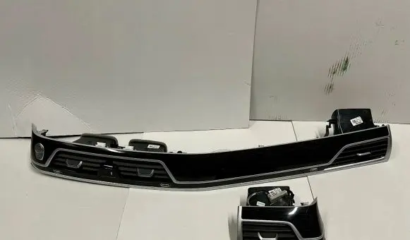 BMW 7 G11 G12 Dashboard trim 775103001