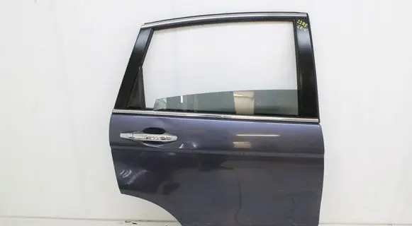 Honda FR-V Rear door NH684P