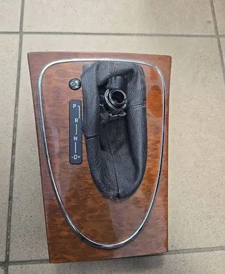 Mercedes-Benz E W211 Gear shifter surround trim plastic A2115420428