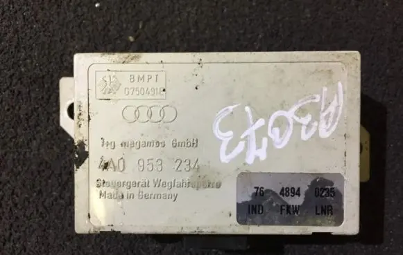 Audi A4 S4 B5 8D Immobilizer control unit/module 4a0953234 7648940235
