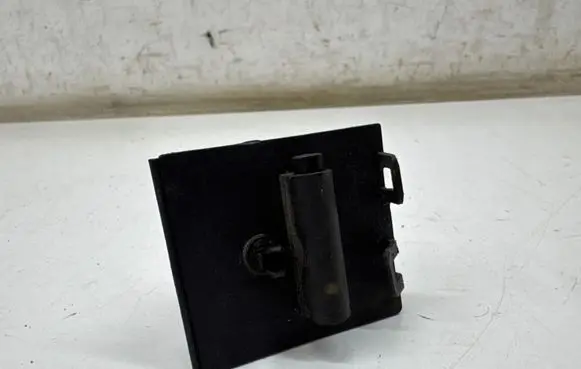 Mercedes-Benz GLA W156 X156 Fuel tank cap lock A0008207703