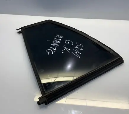 Mercedes-Benz E W211 Rear vent window glass A2117300755 2117300755