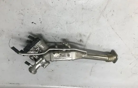 BMW X3 G01 EGR valve cooler 8576473