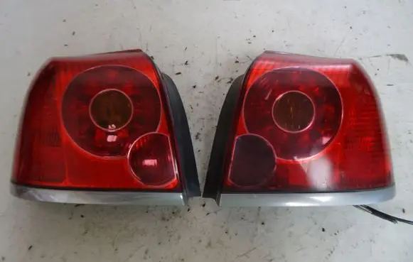 Toyota Avensis T250 Rear/tail lights