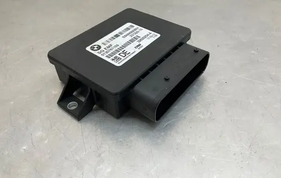 BMW 5 F10 F11 Hand brake control module 6862808