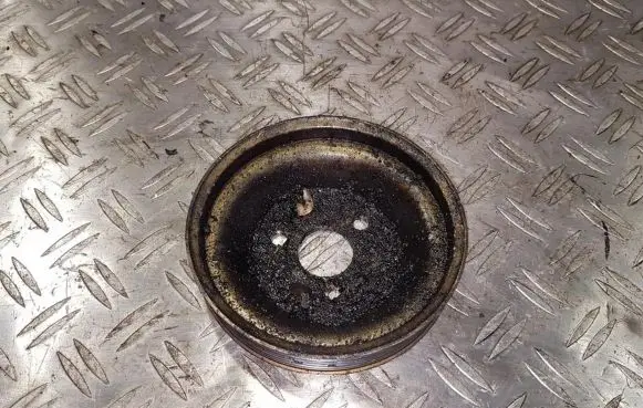 Alfa Romeo 156 Power steering pump pulley 