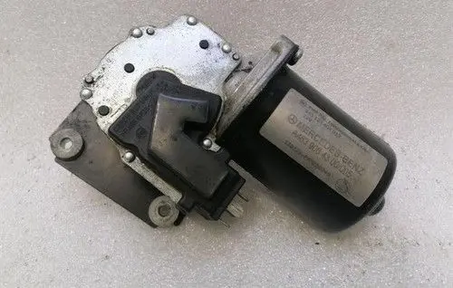 Mercedes-Benz G W461 W463 1st Gen Front wiper linkage and motor A4639064300