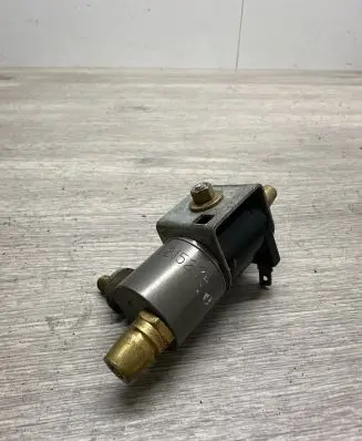 Pontiac Trans Sport Vacuum valve 22152753