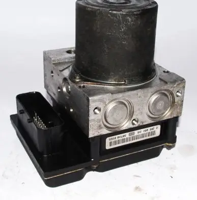 BMW 5 E60 E61 ABS Pump 6766300 2265100359 34516766300