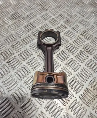 Volvo V70 Piston 83L38