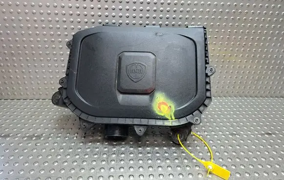 Lancia Ypsilon Air filter box 52152884