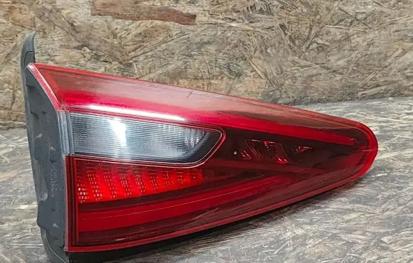Alfa Romeo Stelvio Tailgate rear/tail lights 00505531790 20805999