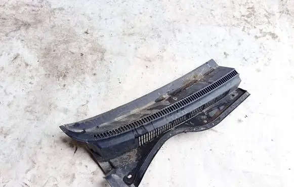 Toyota Corolla Verso AR10 Wiper trim 557810F010