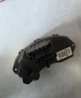BMW 3 E46 Heater blower motor/fan resistor 73040157