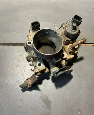 Mitsubishi Lancer Throttle valve 726015W50