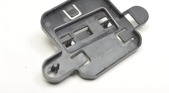 Volkswagen Tiguan Engine mount bracket 5R3971303A