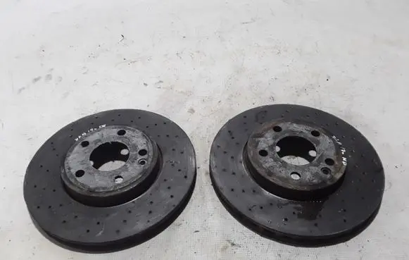 Mercedes-Benz GLA W156 Front brake disc A2464212512