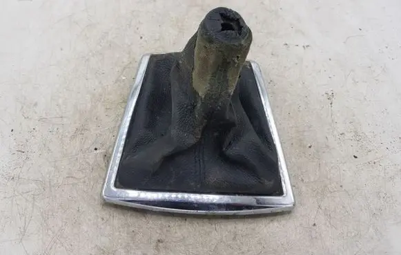 Toyota Corolla Verso AR10 Gear lever shifter trim leather/knob NOCODE