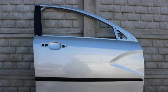 Lada Vesta Front door