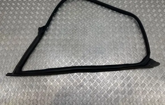 Tesla Model 3 Front door rubber seal 1090499